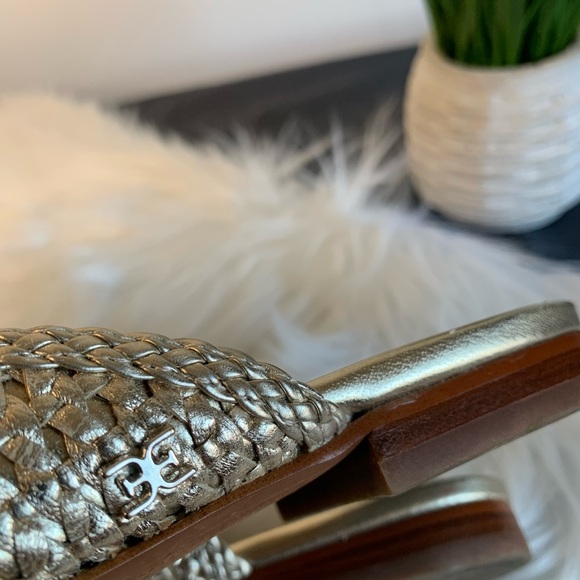 Sam Edelman Gold Woven Mules - Picture 6 of 6